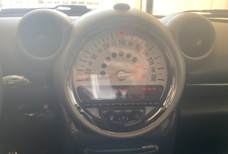 Mini Countryman R60 Cooper SD Red Hot Chili 143 CV