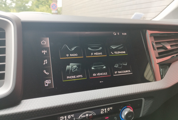 Audi A1 SPORTBACK II 25 TFSi 95 Design Luxe BVM5