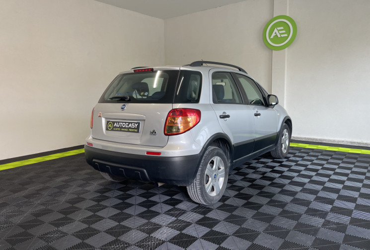 FIAT Sedici 1.9 Multijet 8v 120ch Dynamic 4x4 5p + Jantes Alu / Idem Suzuki SX4