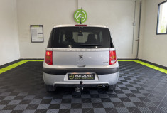 Peugeot 1007 1.6 16v 110 cv Sporty Pack 2-Tronic + Attelage