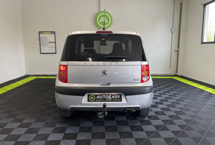 Peugeot 1007 1.6 16v 110 cv Sporty Pack 2-Tronic + Attelage