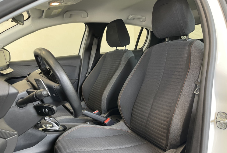 Peugeot 208  S&S Active Pack EAT8   II 1.2 PureTech 100ch // DISTRIBUTION OK