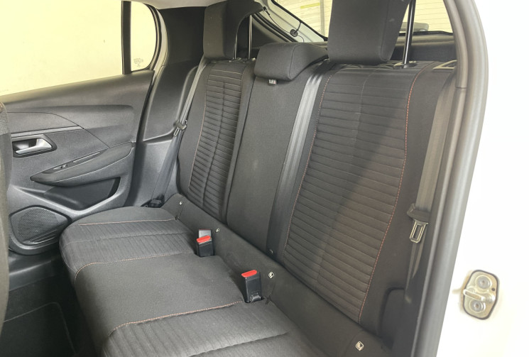 Peugeot 208  S&S Active Pack EAT8   II 1.2 PureTech 100ch // DISTRIBUTION OK