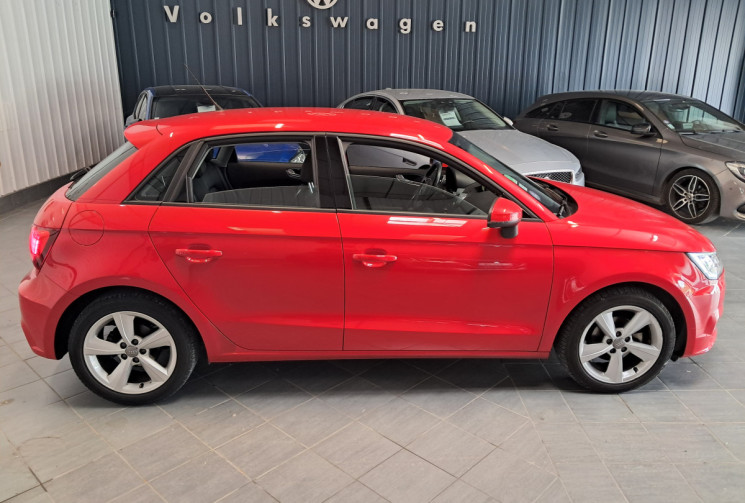 Audi A1  1.0 TFSI 95 ultra Ambition S tronic 7 * PARFAIT ETAT * SUIVI ENTRETIENT * 