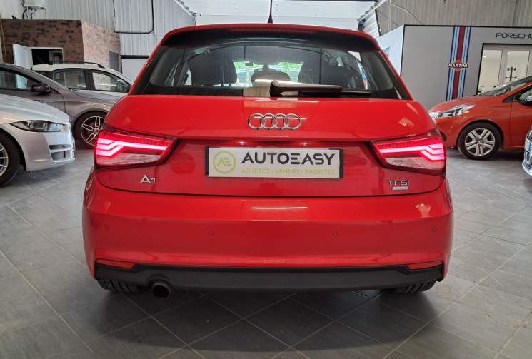 Audi A1  1.0 TFSI 95 ultra Ambition S tronic 7 * PARFAIT ETAT * SUIVI ENTRETIENT * 