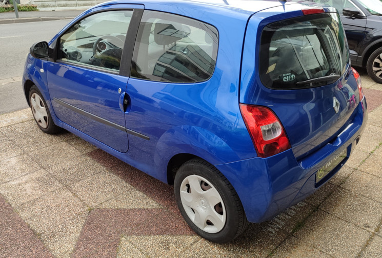 Renault Twingo 2 1.2 i  75 cv