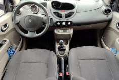 Renault Twingo 2 1.2 i  75 cv