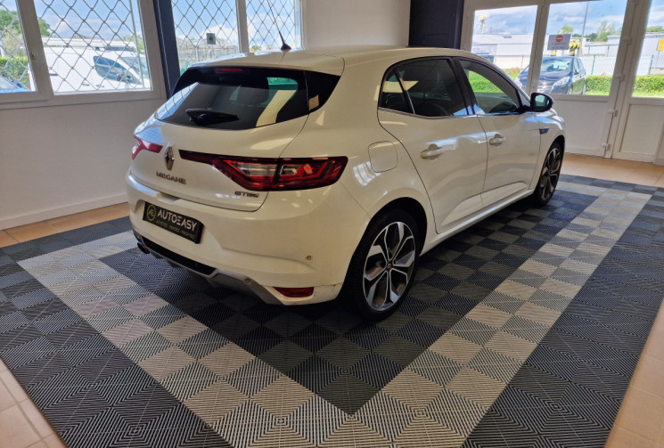 Renault Megane 4 HATCHBACK 1.2 TCE  EDC7 130 INTENS PACK GT LINE / TOIT OUVRANT 