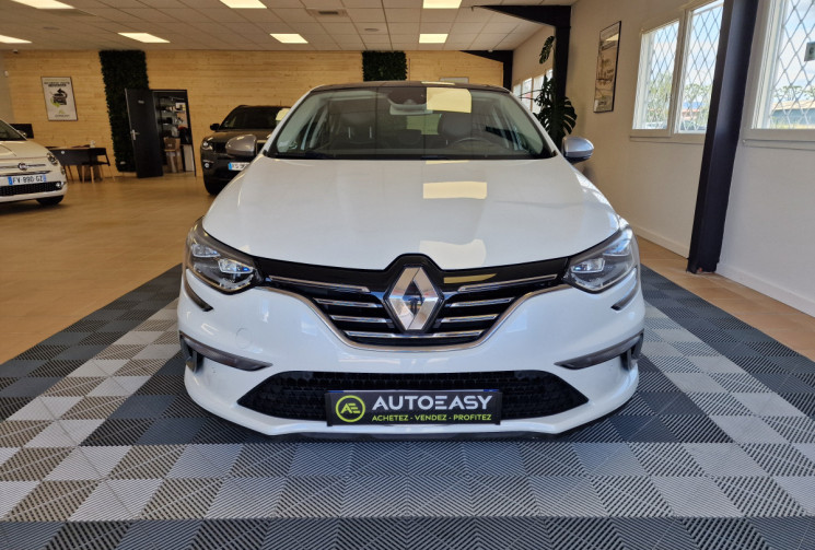Renault Megane 4 HATCHBACK 1.2 TCE  EDC7 130 INTENS PACK GT LINE / TOIT OUVRANT 
