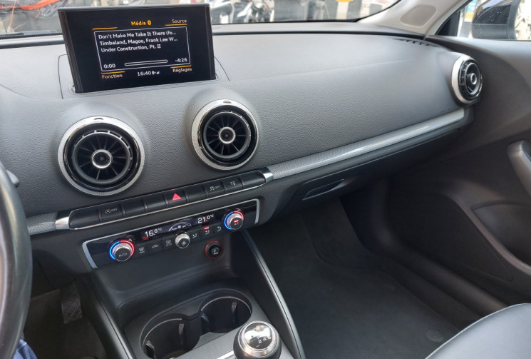 Audi A3 1.6 TDI 110CH AMBIENTE