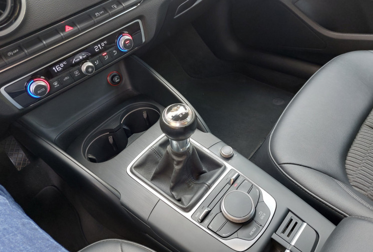 Audi A3 1.6 TDI 110CH AMBIENTE