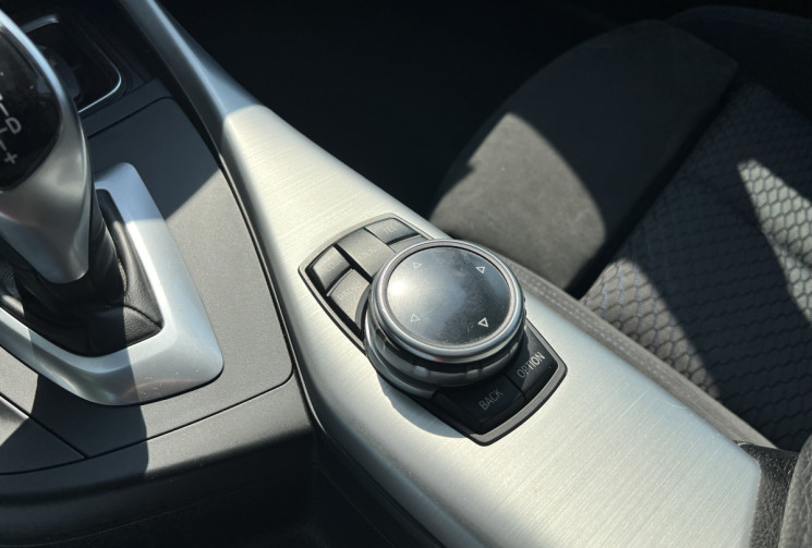 BMW Série 1 M 135i 3.0 320 XDrive BVA8 / Toit Ouvrant / Harman Kardon / Keyless / Silencieux M Perf