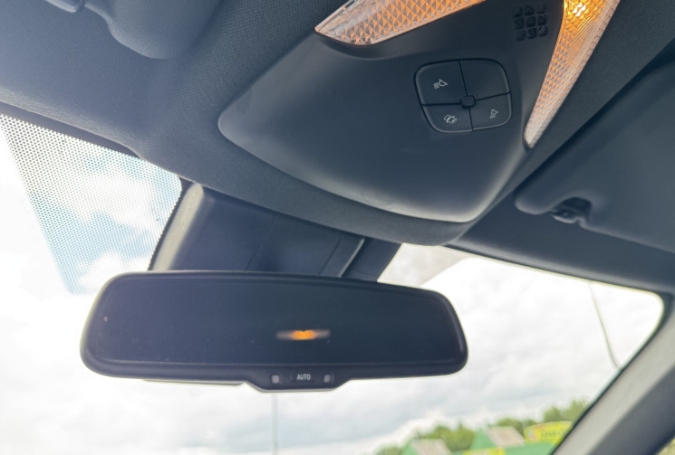 Toyota C-HR 122ch Graphic 2WD / SIEGES CHAUFFANTS / CAMERA DE RECUL