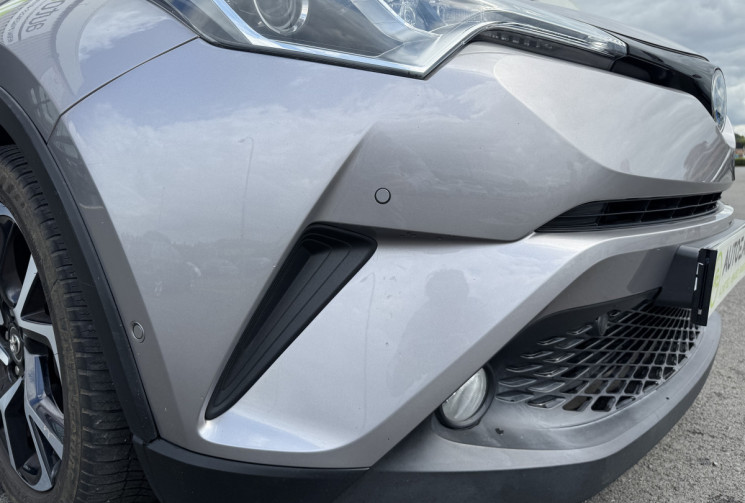 Toyota C-HR 122ch Graphic 2WD / SIEGES CHAUFFANTS / CAMERA DE RECUL
