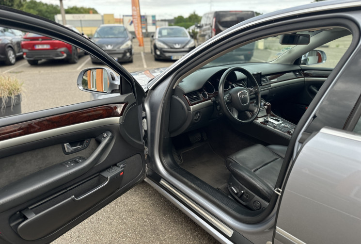 Audi A8 AVUS 3.0 TDI 232CV QUATTRO