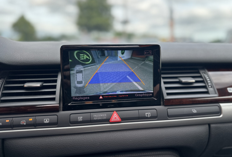 Audi A8 AVUS 3.0 TDI 232CV QUATTRO