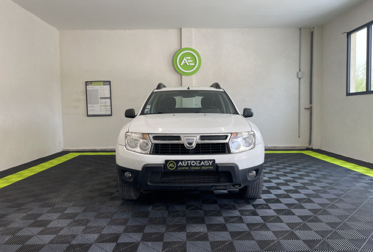 Dacia Duster I (H79) 1.5 dCi 110ch FAP Lauréate 4X2 + Attelage // Kit distribution neuf