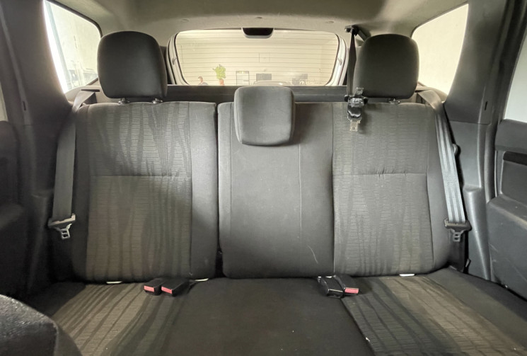 Dacia Duster I (H79) 1.5 dCi 110ch FAP Lauréate 4X2 + Attelage // Kit distribution neuf