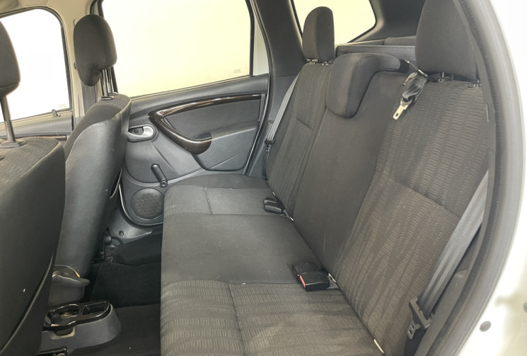 Dacia Duster I (H79) 1.5 dCi 110ch FAP Lauréate 4X2 + Attelage // Kit distribution neuf