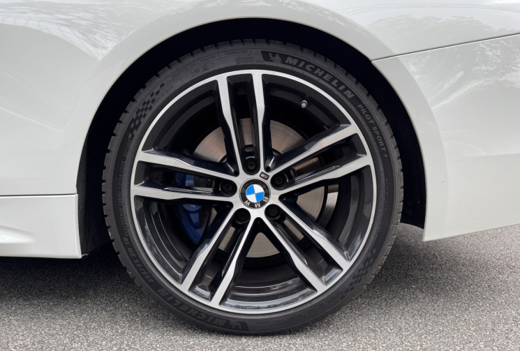 BMW Série 4 Coupé M Sport (F32) LCI 440i 3.0 326 ch Steptronic8 / Toit ouvrant / Suivi complet BMW 