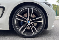 BMW Série 4 Coupé M Sport (F32) LCI 440i 3.0 326 ch Steptronic8 / Toit ouvrant / Suivi complet BMW 