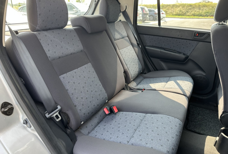 Hyundai GETZ 1.3 i 85cv GLS CLIM / 1ére main