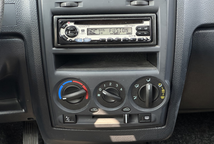 Hyundai GETZ 1.3 i 85cv GLS CLIM / 1ére main