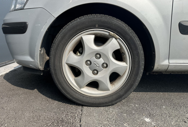 Hyundai GETZ 1.3 i 85cv GLS CLIM / 1ére main