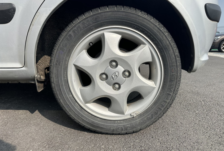 Hyundai GETZ 1.3 i 85cv GLS CLIM / 1ére main