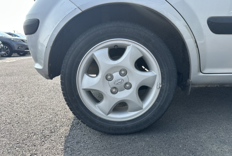 Hyundai GETZ 1.3 i 85cv GLS CLIM / 1ére main
