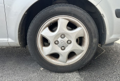 Hyundai GETZ 1.3 i 85cv GLS CLIM / 1ére main