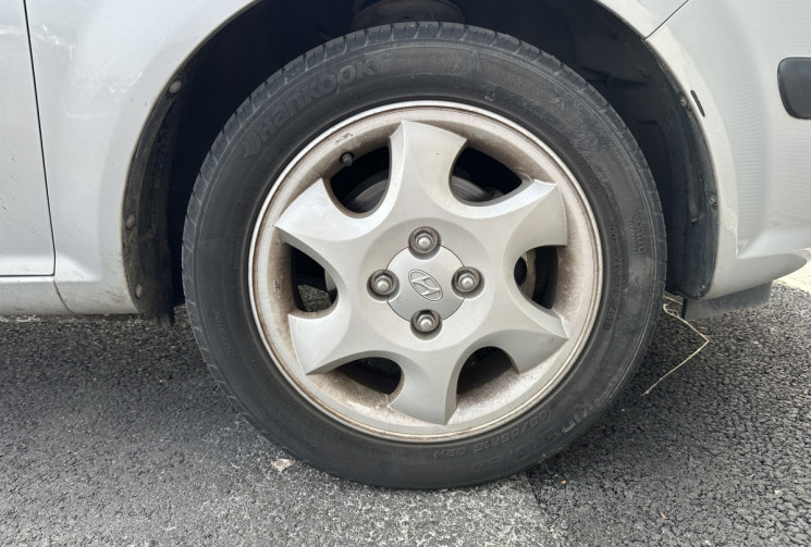 Hyundai GETZ 1.3 i 85cv GLS CLIM / 1ére main