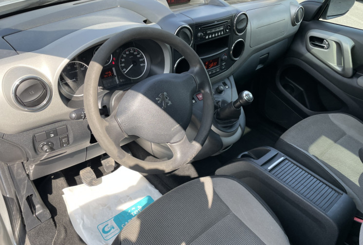Peugeot PARTNER TEPEE II B9 1.6 HDI FAP 110 Zénith BVM5
