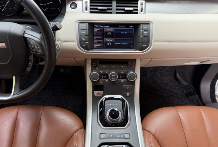 Land-Rover Range Evoque Coupé  2.0 4WD BVA6 241 cv / Éthanol / Parfait état / Pack son Meridian 