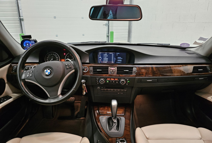 BMW Série 3 330i edition luxe 272 cv bva /origine france