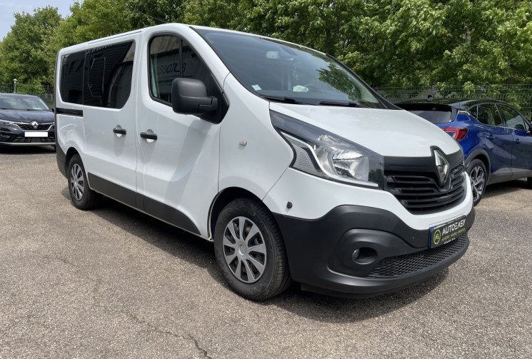 Renault Trafic  Combi L1 1.6 dCi 125 ch energy Life 9 places/79000 km/Attelage