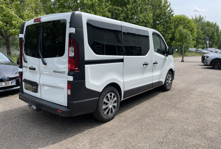 Renault Trafic  Combi L1 1.6 dCi 125 ch energy Life 9 places/79000 km/Attelage