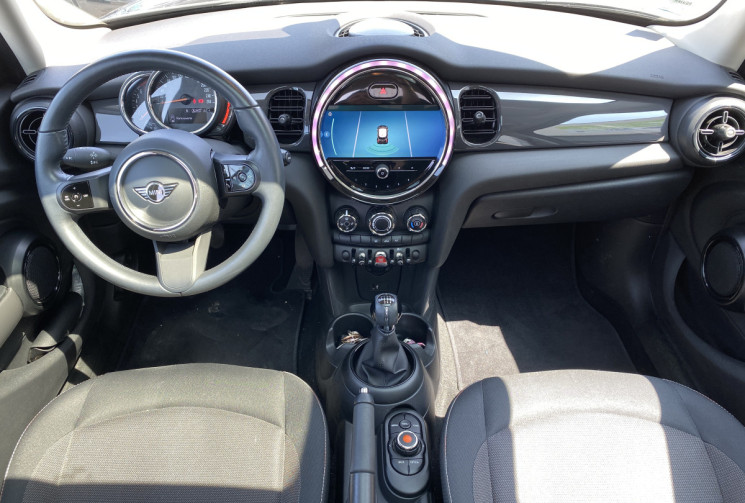 Mini Mini 3 (F55) One First 1.5 i 75 CV + TOIT OUVRANT 