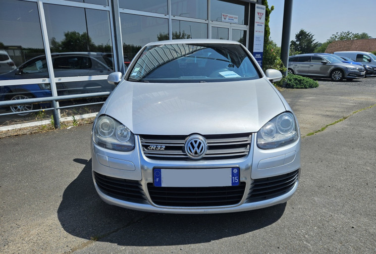 Volkswagen Golf V R32 3.2 V6 TFSI 250 4MOTION DSG6 5P