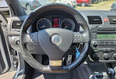 Volkswagen Golf V R32 3.2 V6 TFSI 250 4MOTION DSG6 5P