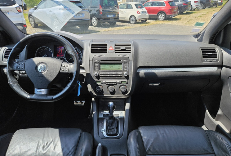 Volkswagen Golf V R32 3.2 V6 TFSI 250 4MOTION DSG6 5P