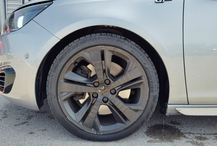 Peugeot 308 SW 2.0 BlueHDI 180cv EAT6 GT