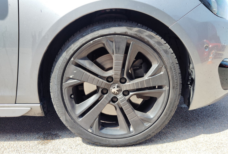 Peugeot 308 SW 2.0 BlueHDI 180cv EAT6 GT