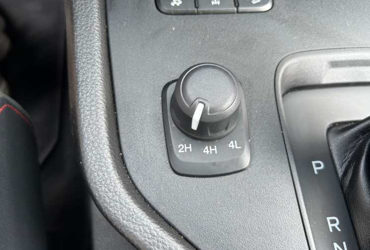 Ford Ranger III (3) 2.0 ECOBLUE 213 Ch DOUBLE CABINE STORMTRAK TVA RECUP