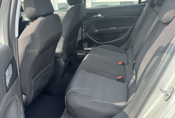 Peugeot 308 II 1.6 BlueHDi EAT6 S&S 120 cv Boîte auto