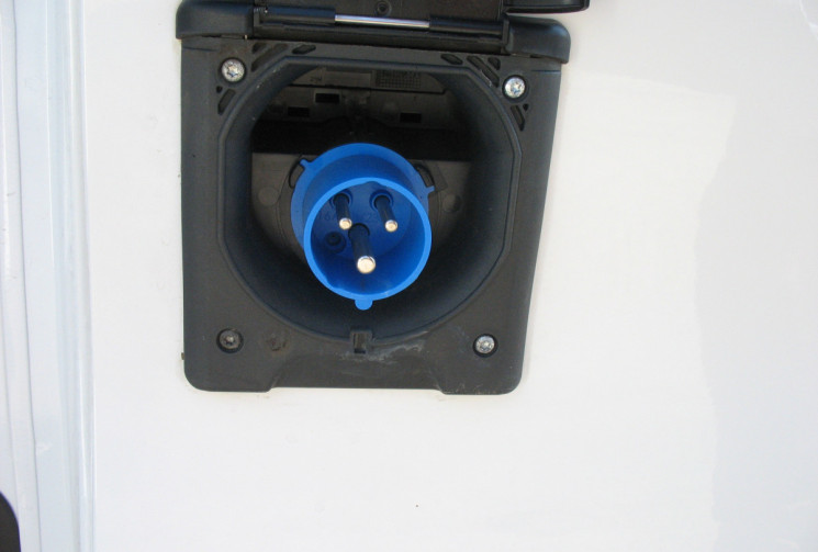 Peugeot Expert M 3 PLACES  Fourgon ISOTHERME REFRIGERE 2.0 HDi 145  12990 HT