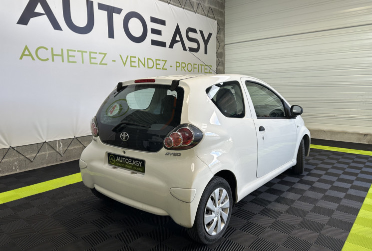 Toyota Aygo 1.0l VTI / GARANTIE 6 MOIS MINIMUM