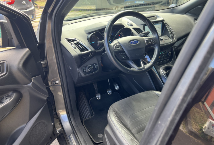 Ford Kuga  II 2.0 TDCi 150 cv ST-LINE