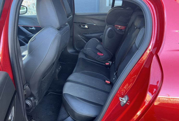 Peugeot 208  II 1.2 PureTech EAT8 130 cv GT