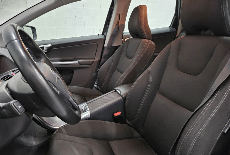 Volvo XC60 D3 150 cv bva momentum